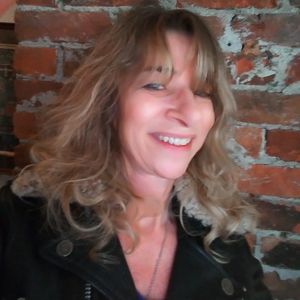 Meet your Posher, Lianne